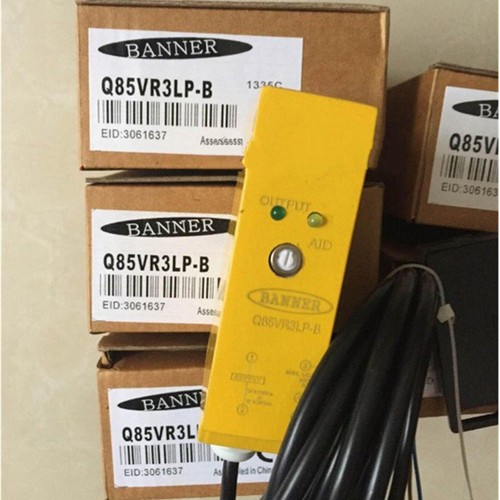 1PC NEW BANNER T18SP6LPQ Photoelectric Switch Sensor