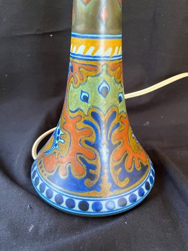 ancien pied de lampe en faïence hollandaise Gouda . Vers 1920. Plusieurs marques. décor rhodien - Photo 6 sur 10