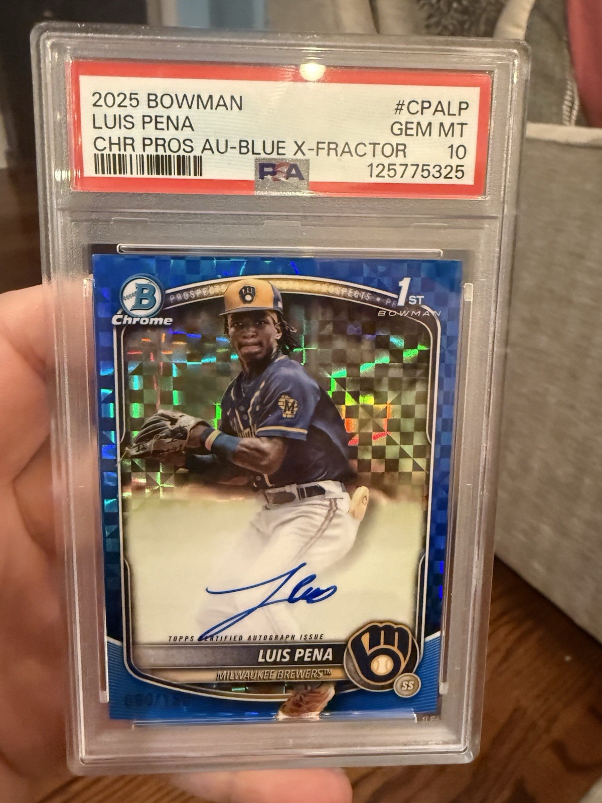 2025 BOWMAN CHROME PRSPCT AUTOS BLUE X-FRACTOR #CPALP LUIS PENA 123/150 PSA 10