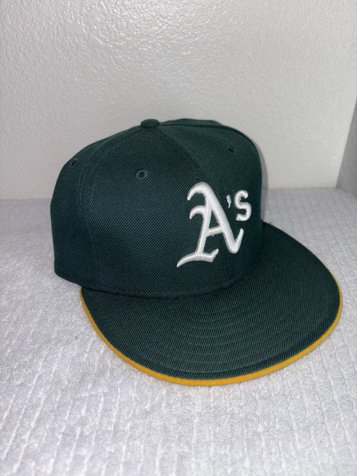 New Era Genuine Merchandise Oakland Athletics Fitted Hat Size 7 1/4 - Image 2 of 4