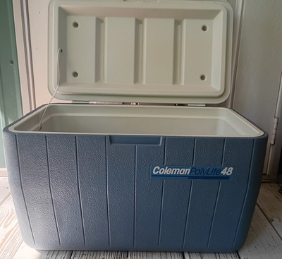#ad Vtg88#x27;ColemanPolylite48BlueChestCoolerFlipLidRetroClassicNostalgicCampBeach 80s $42.75