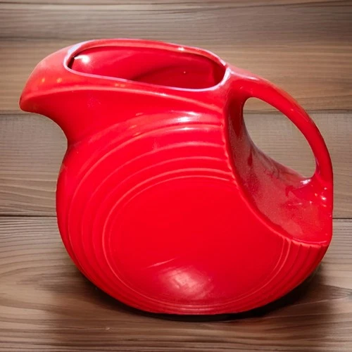 Disc Pitcher HOMER LAUGHLIN USA Red 7.5” Tall Fiestaware Fiesta Red Scarlett