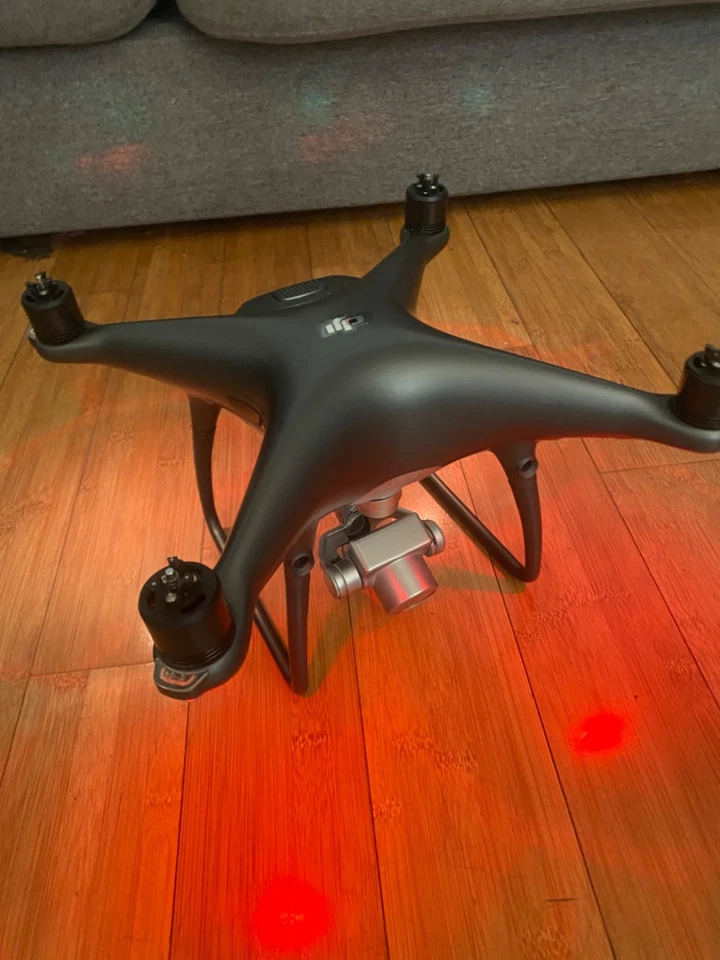 DJI Phantom 4 Pro Obsidian Edition 20MP 4K Quadcopter - Black - Image 3 of 4