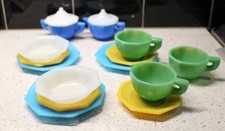 Vintage Akro Agate Dishes Tea Pot Yellow Blue White and Green