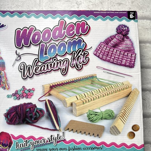 Grafix Wooden Loom Weaving Kit Childrens Knitting arts and crafts Ideal gift 8+ - Picture 3 of 7
