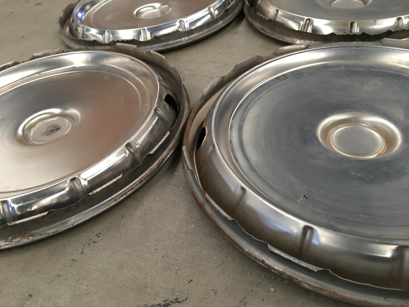 HUB CAPS HUBCAPS SET 4PCS 14" FORD FALCON XA XB XC SECONDHAND GENUINE eBay