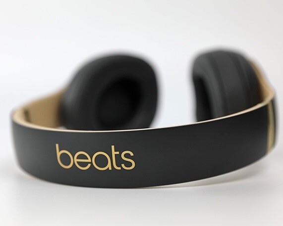 NEW SEALED - Beats Studio3 Wireless Skyline Collection NEW SEALED - Beats Studio3 Wireless Skyline Collection