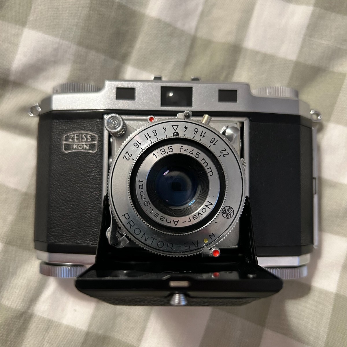 ZEISS Ikon コンティナ Novar 45 mm f3.5 独製　美品 ZEISS Ikon コンティナ Novar 45 mm f3.5 独製 美品 Zeiss Ikon