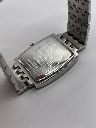 Reloj de cuarzo para hombre Accurate Legato+ cristal de zafiro suizo AMQ117- batería nueva - Imagen 4 de 7