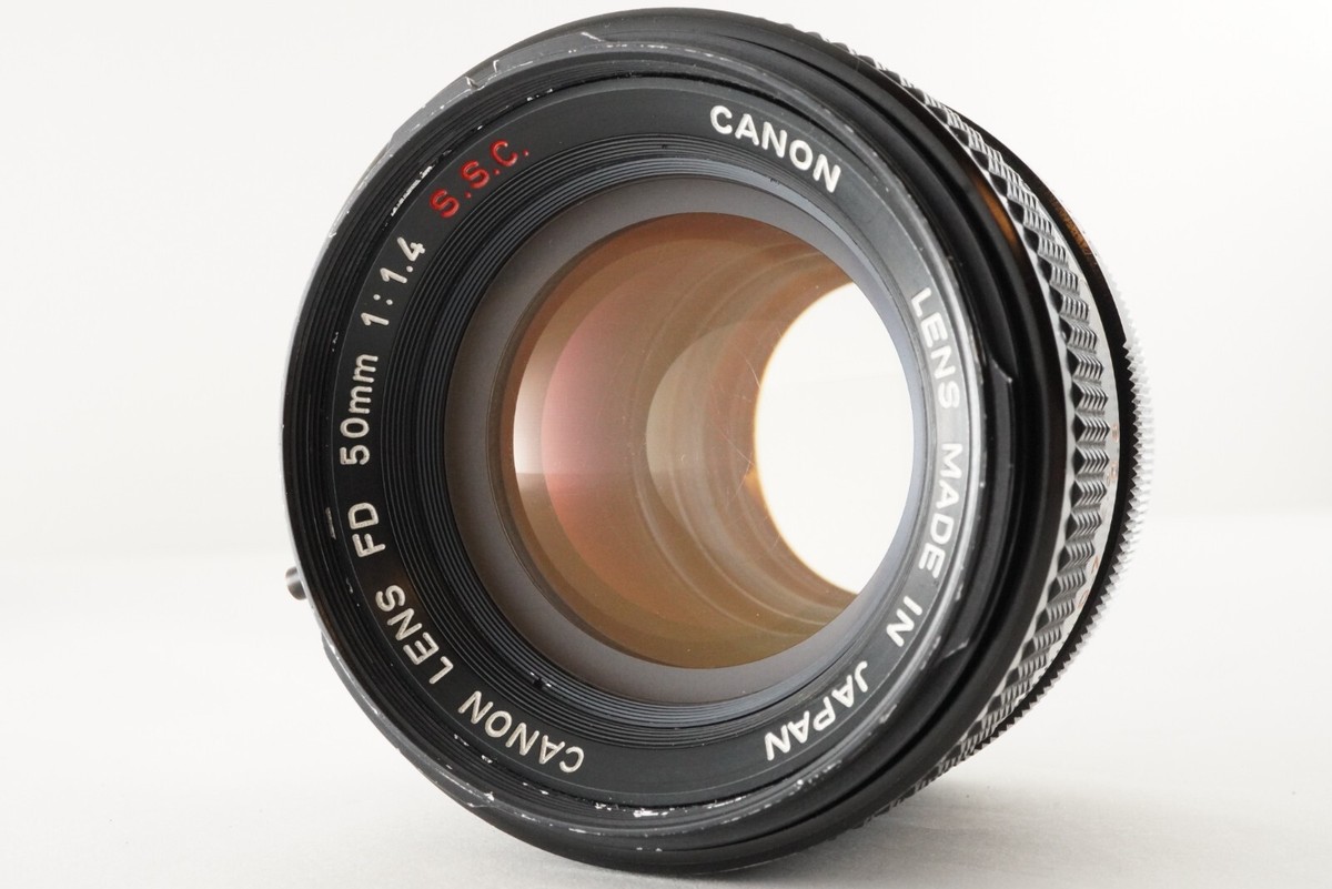 NewLightSeals CANON F-1 Late Model + FD 50mm 1.4 S.S.C. NewLightSeals CANON F-1 Late Model + FD 50mm 1.4 S.S.C.