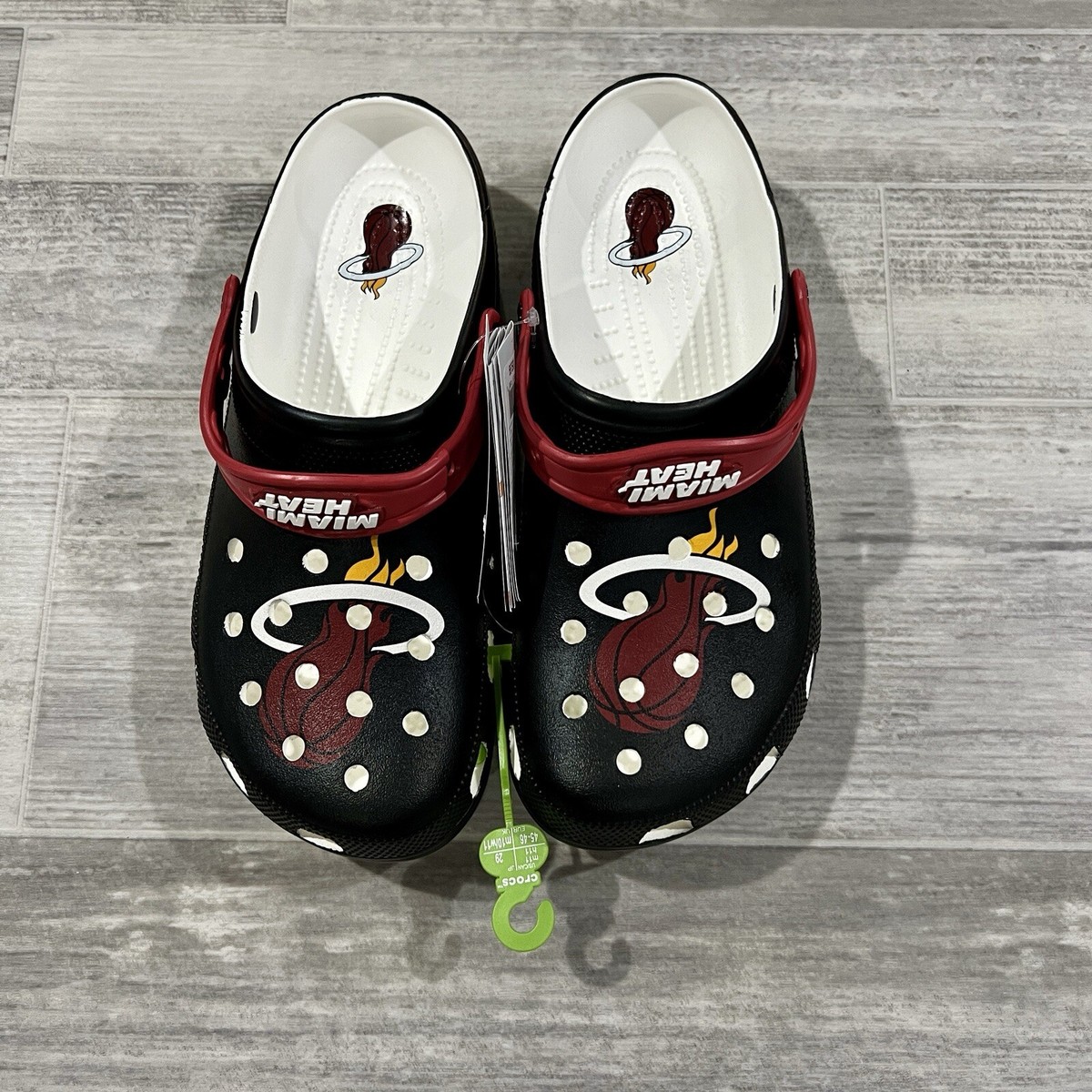Crocs NBA Miami Heat Classic Clogs Men\'s Size 11 208861-001‎ NEW CROCS NBA Miami Heat Classic Clog 208861-001 - Shiekh main image 3