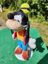 Vintage Disneyland Walt Disney World Exclusive Goofy Beanbag Plush
