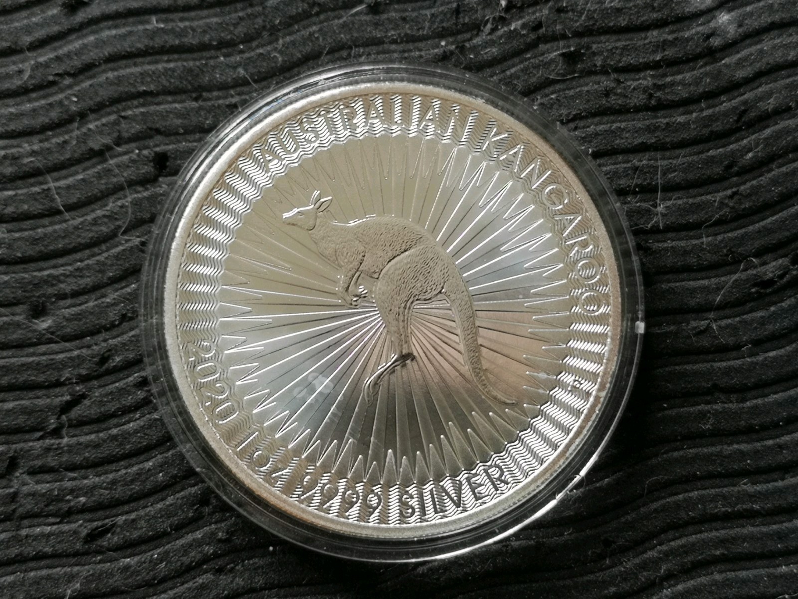  2020 Australian Kangaroo Silver Coin - 1oz .9999 Fine Silver - Perth Mint 3