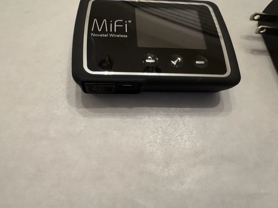 NOVATEL MIFI 6630 Wireless 4G LTE Unlocked Global LTE Mobile Hotspot - Image 4 of 4