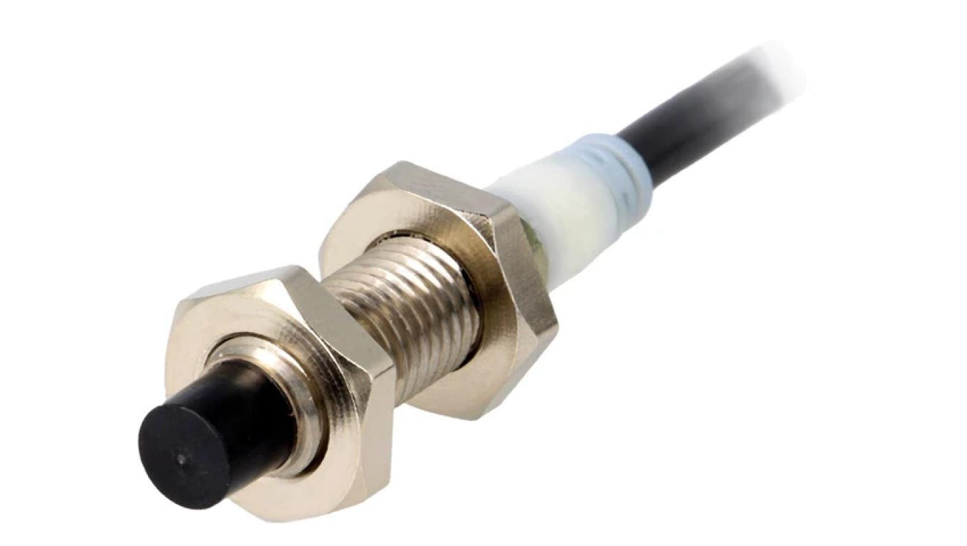 Inductive Sensor with 04mm Range, Configuration E2AS08KN04WPB1