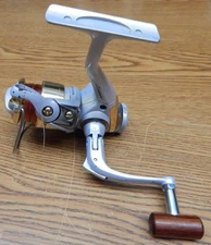 OLD PFLUEGER TRION 4725 SPINNING REEL WORKS GOOD NO BOX LQQK