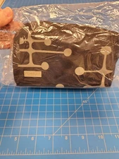 American Airlines Travel Bag Amenity Kit Toiletry Pouch Case Carry On Luggage