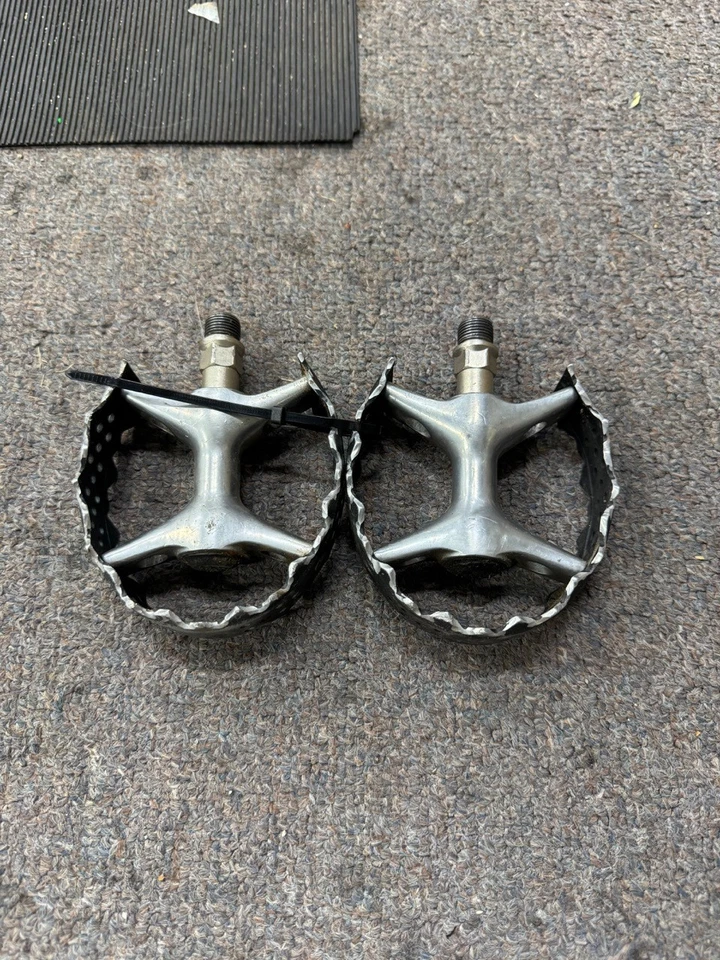 Odyssey Black Shark Bite Pedale