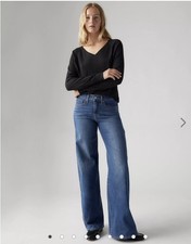 Levi's Women's 318 Shaping Wide Leg Clever Girl Dark Wash NWT 30  waist