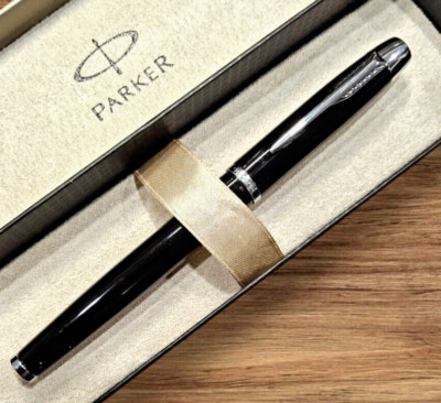 PARKER IM Rollerball Pen  Gloss Black Premium Gift Box M Black Ink