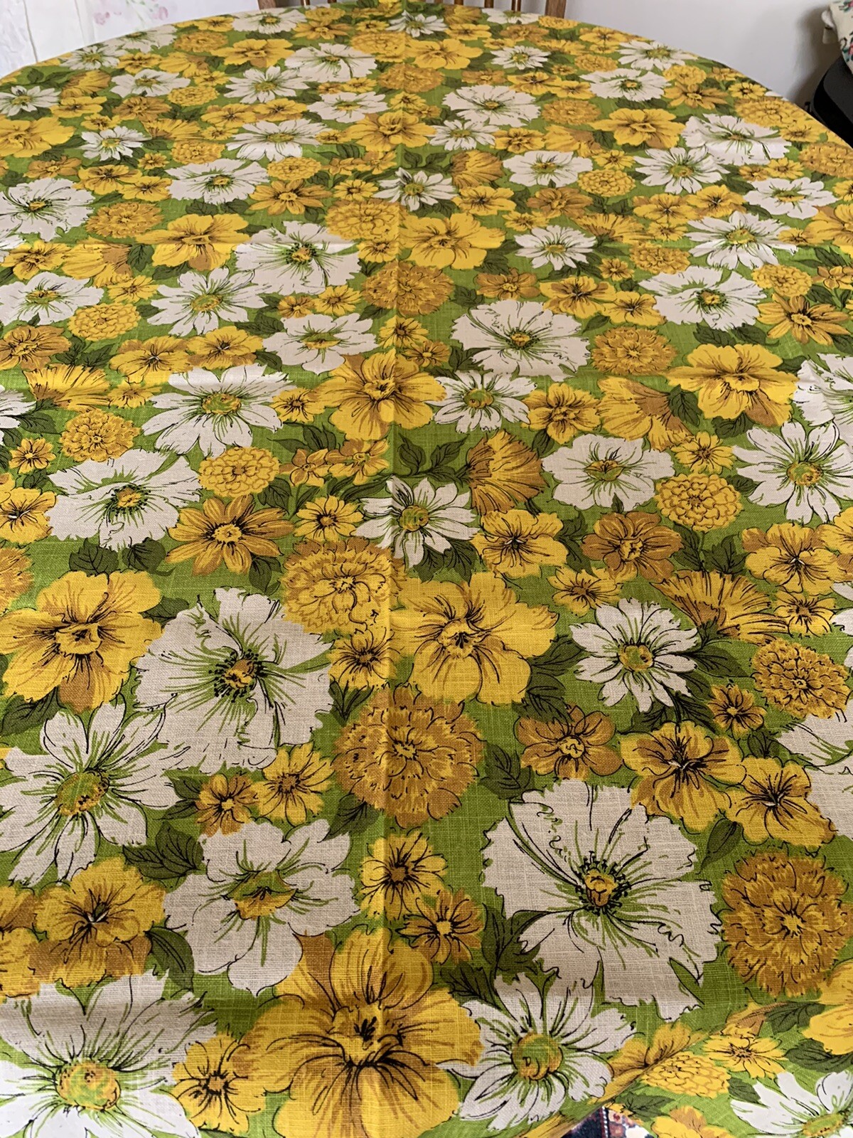 Vintage Parisian Prints MidCentury Linen Tablecloth Floral NWT 52” x