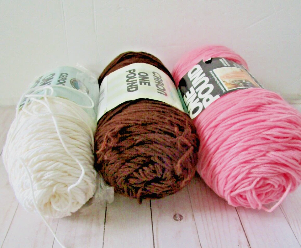 Lote/paquete surtido de hilos CARON de una libra (paquete de 3) Foto 2 de 4