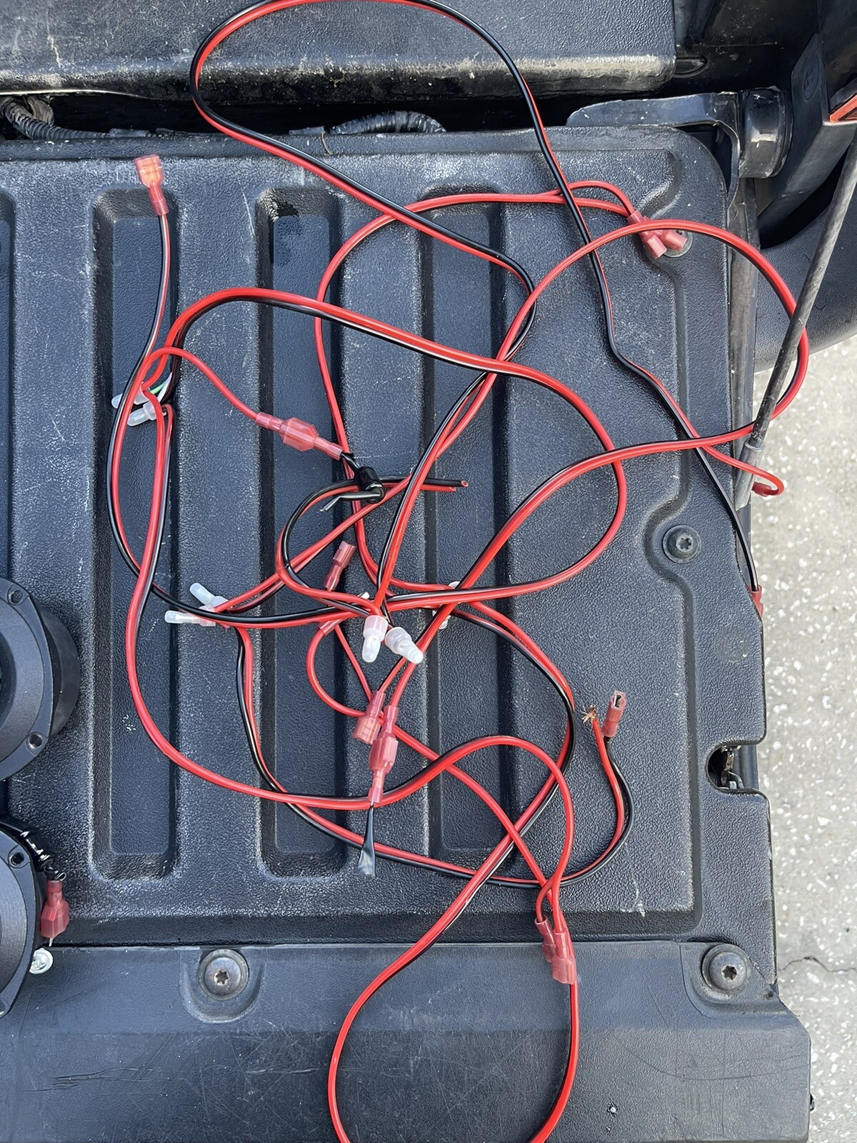 Car Speaker System and Apple Carplay Stereo