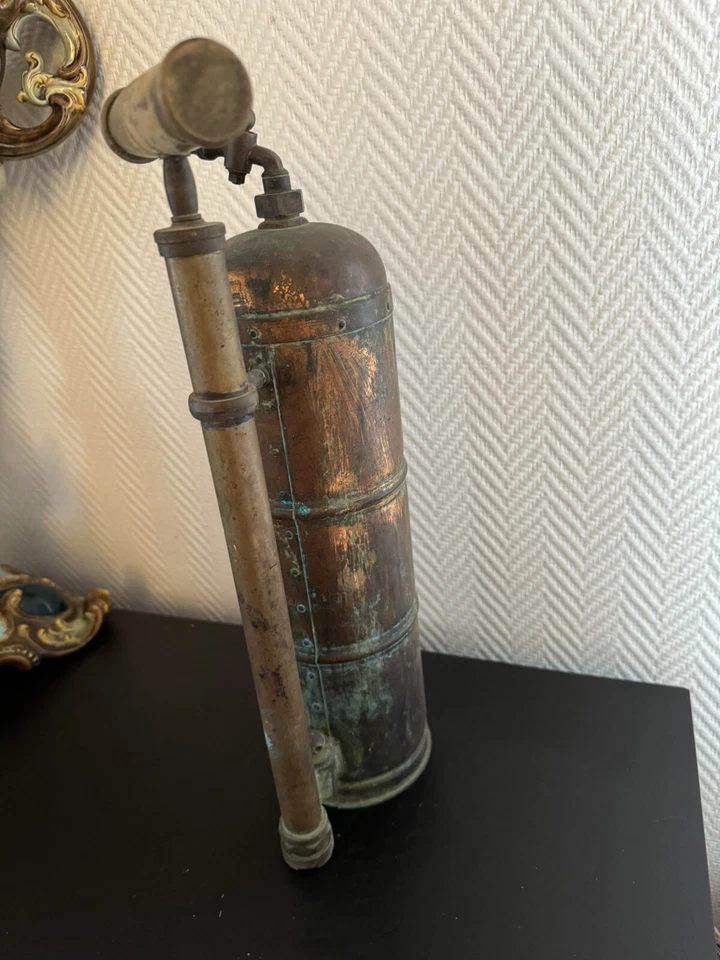 Ancien Pulvérisateur En Cuivre Vintage - Photo 3/3