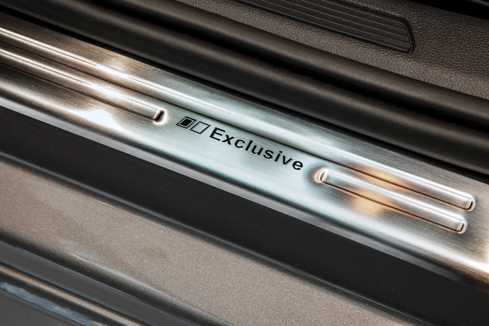 Listones de entrada exclusivos de acero inoxidable para VW Passat B8 3G Variant Combi año 2014- - Imagen 2 de 4