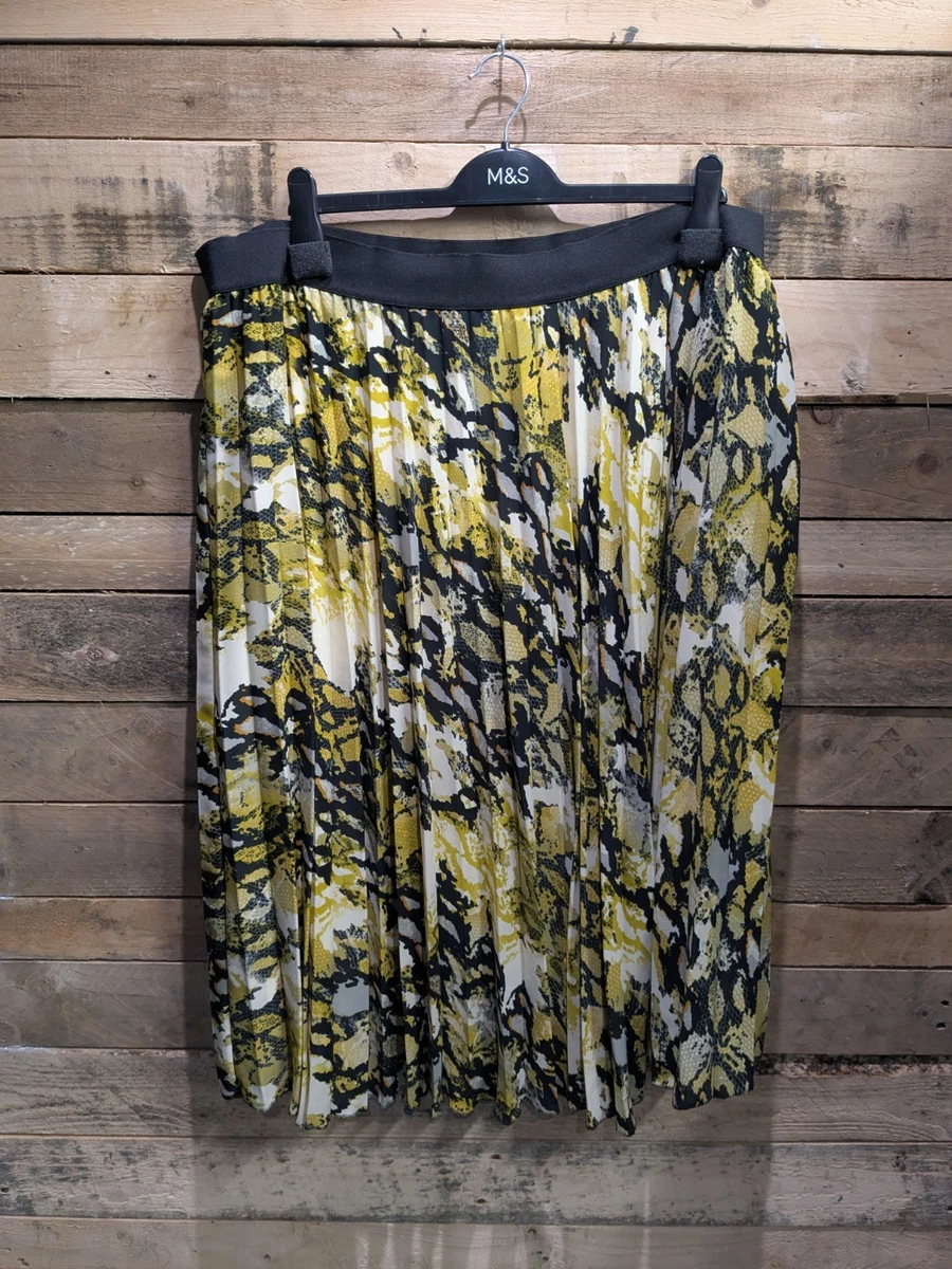 Marks and Spencer Womens Grey Striped Polyester A-Line Skirt Size 18 Z