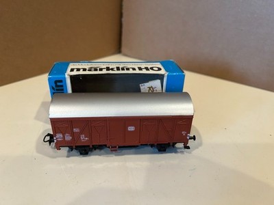 Marklin HO 4411  DB RIV 2-Axle Goods Wagon w/Marker Light with Original Box