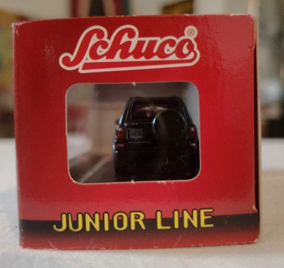 SCHUCO- LAND ROVER FREELANDER V6 (2003)- Modellino Auto Junior Line -Scala 1:64 - Immagine 4 di 4