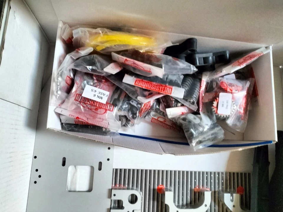 Radiosistemi SVM Columbia MK6 1/5 Vintage Rare Car no FG HPI - Immagine 2 di 4