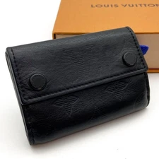 Louis Vuitton Shadow Tri Fold Wallet Discovery Compact