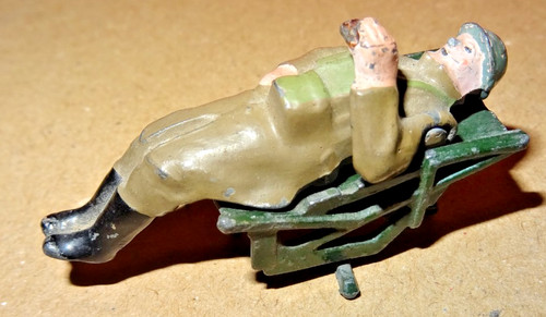BRITAINS - WWII - Set No. 1731 - Spotting Chair & Observer Spotter - 1/30 Scale