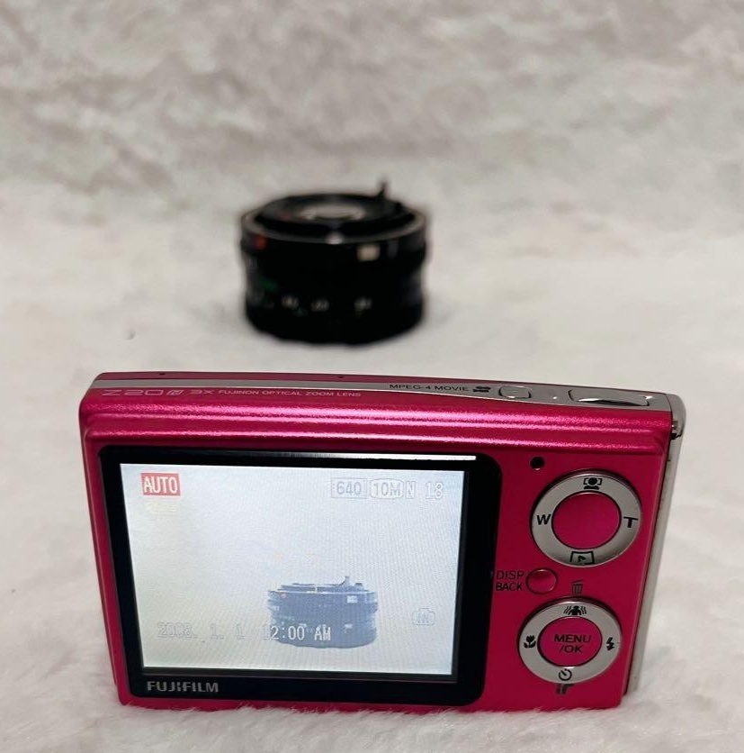 FUJIFILM FinePix Z20fd Pink 10.0MP 3x Optical Zoom Digital Camera