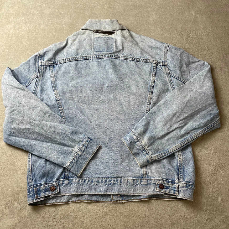 Levi's 75505-0212 Men's Blue Denim Trucker Jacket Size 44 Regular Fit, photo 2 of 5