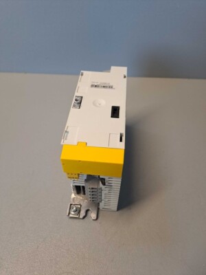 I5DAE137F10010000S - Lenze- I5DAE137F10010000S / Einheit Leistungs- Used
