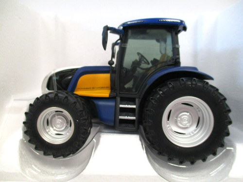 ROS - HEW HOLLAND NH2 HYDROGEN POWERED FARM TRACTOR - 1/32 - 第 1/15 張圖片