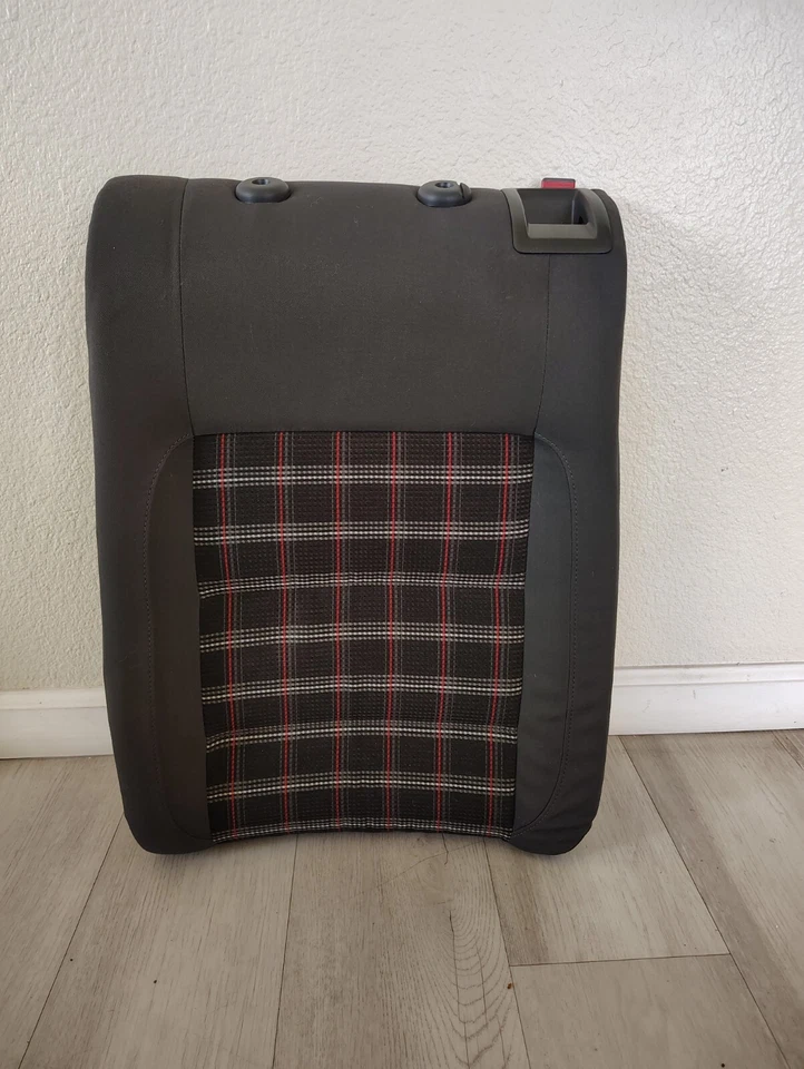 Asiento trasero derecho e izquierdo Volkswagen MK5 2ª fila 06-09 gti Rabbit Golf Foto 3 de 3