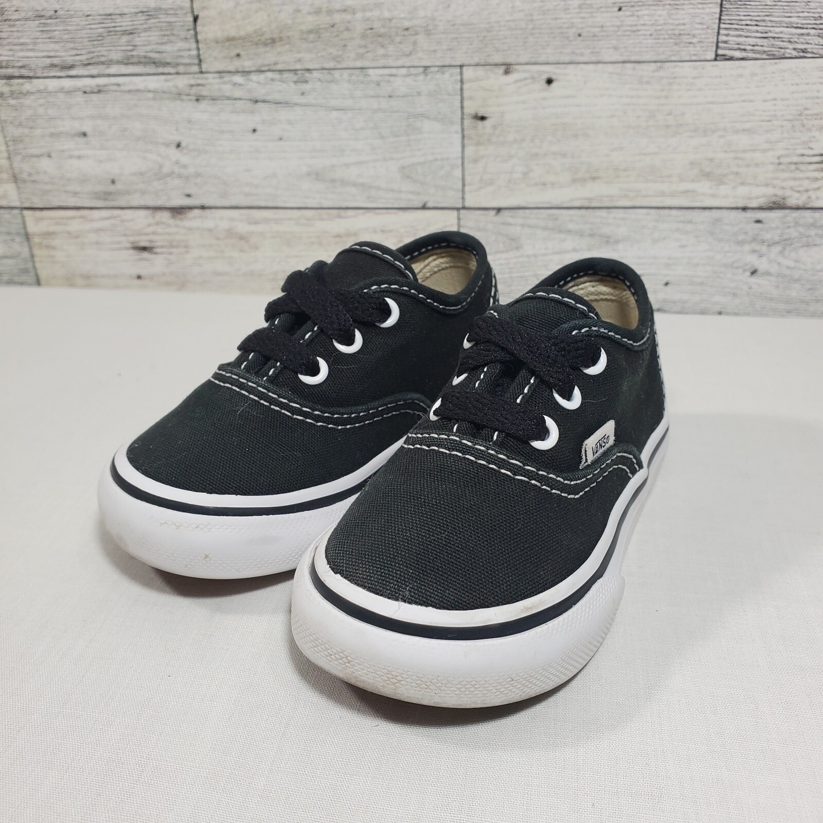 Vans Classic Authentic Black/White Low Top Lace Up Baby Toddler Shoes