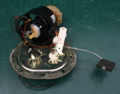 BMW E38 7-Series Fuel Pump with petrol fuel tank level sensor 1995-2001 ...