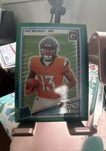 2025 Panini Donruss Optic - Rated Rookie Pat Bryant #215 Green Hyper Prizm (RC)