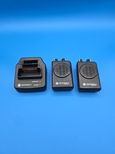 MOTOROLA MINITOR V 5 NISKOPASMOWE PAGERY Z ŁADOWARKĄ.