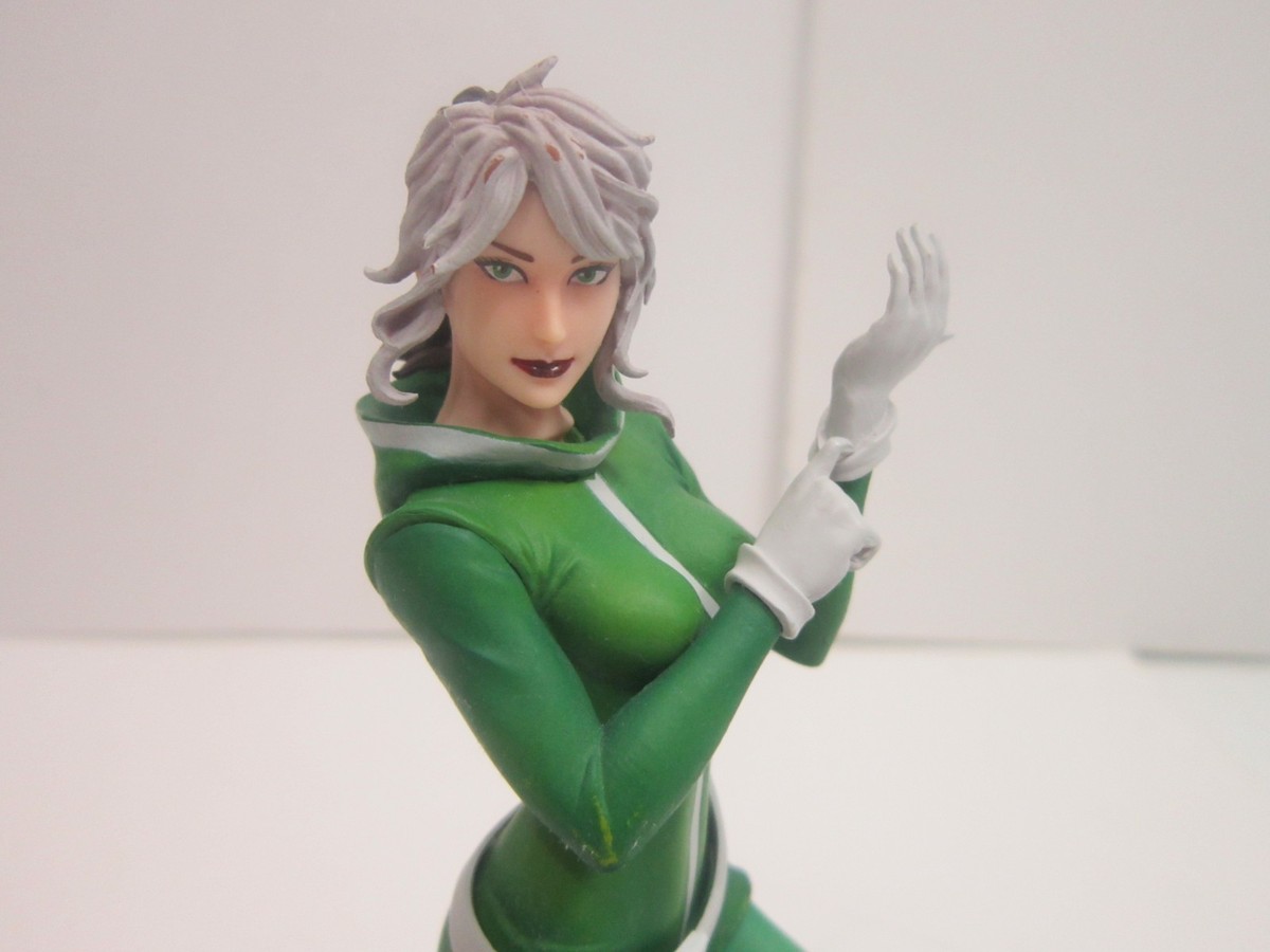 コトブキヤ ARTFX+ MARVEL NOW! ローグ MARVEL NOW! 1/10スケール PVC製 塗装済み簡易組立フィギュア ggw725x Kotobukiya ARTFX Marvel Now! X-Men Rogue 1/10 Scale Statue Figure