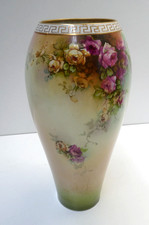 VINTAGE ROYAL WINTON BAILES STROKE ON TRENT GLAZE GILT FLORAL ENGLAND VASE