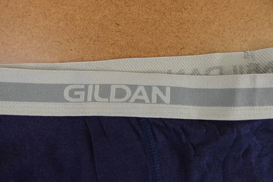 Paquete de 2 calzoncillos boxer Gildan para hombre talla 2XL negros azul marino de algodón nuevos Foto 2 de 4