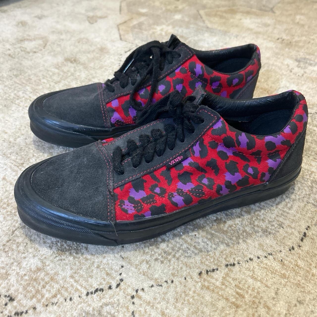 Vans Stray Rats Old Skool Size 9 US Mens Raven Racing Red Good Condition-image