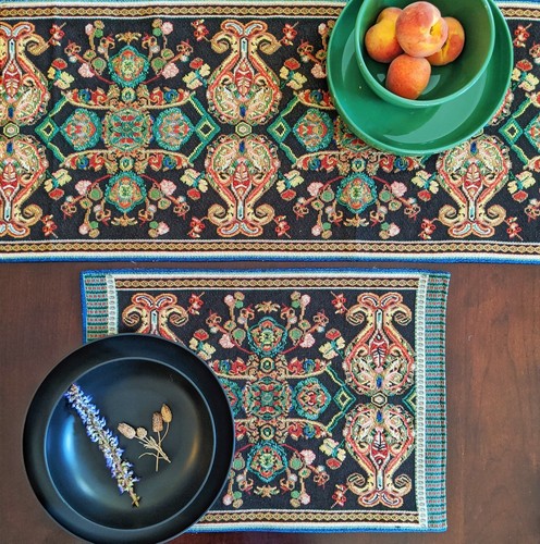 Tache Elegant Black Ornate Paisley Medallion Woven Tapestry Placemat Set of 4 - Picture 3 of 4