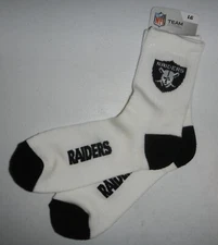 Las Vegas Oakland Raiders NFL Football Logo Mens Pair of Socks Size LARGE 10-13